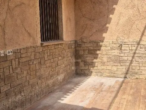 Casa en calle de Pérez Galdós, 10