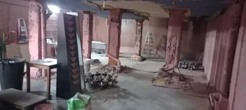 Nave comercial en calle del Arzobispo Domènech