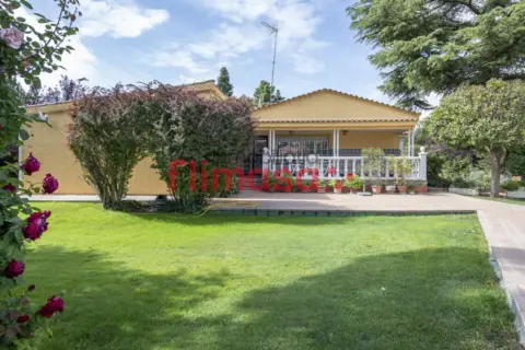 Chalet unifamiliar en Castillo-Campodón