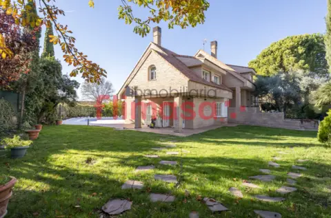 Chalet unifamiliar en Castillo-Campodón