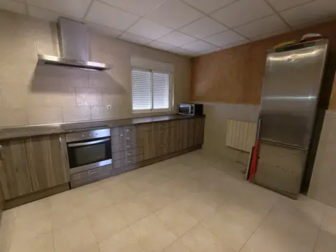 Chalet adosado en Villamanrique de Tajo