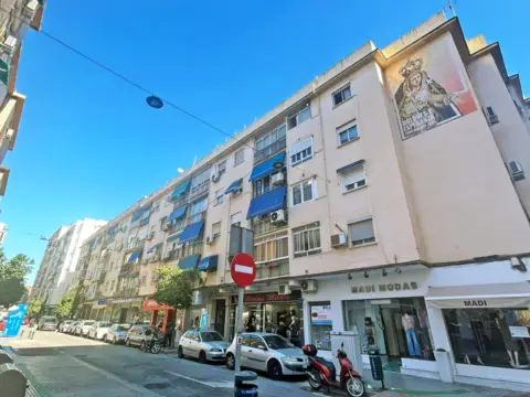 Piso en calle de Alfambra