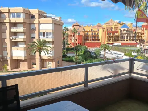 Piso en Urbanización Costa del Oro