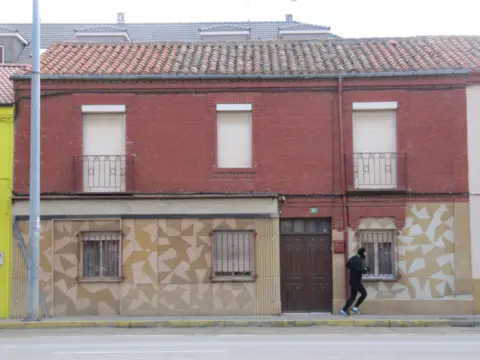 Casa en Avenida de Astorga