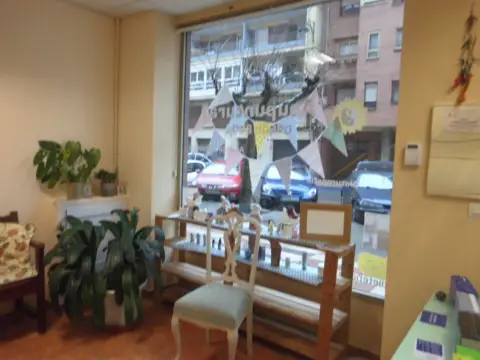 Local comercial en calle de Juan de la Cosa