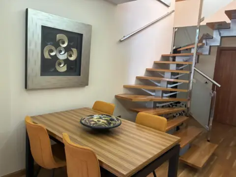 Dúplex en Avenida de la República Argentina