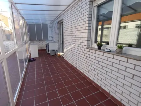 Apartamento en calle de Castro Sopeña
