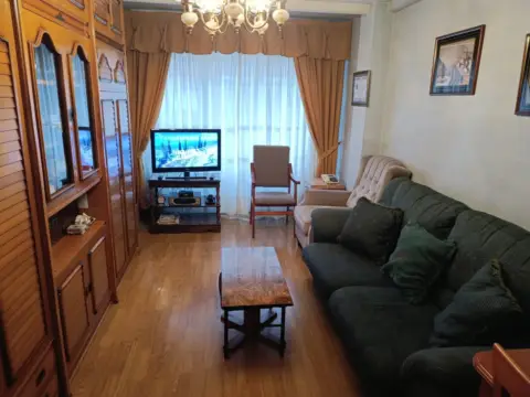 Piso en calle de los Granados