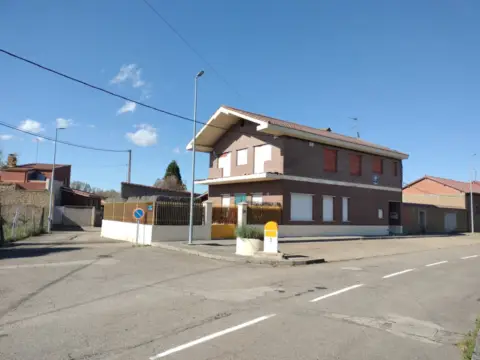 Casa en Carretera del Castrillo