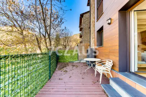 Casa adosada en Urbanización Clos D´Ordino