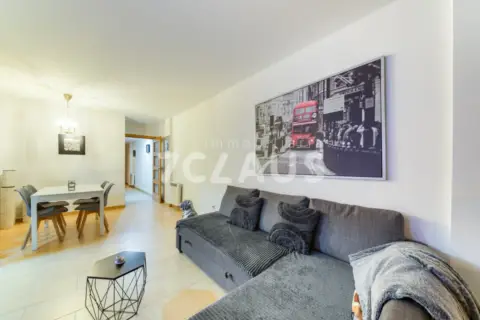 Piso en Avenida  La Bartra