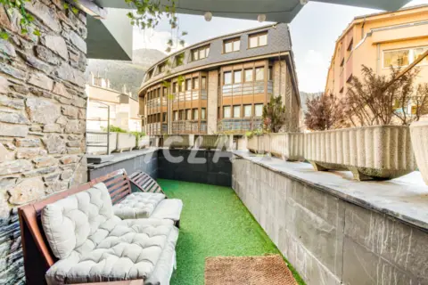 Estudio en calle Pedral