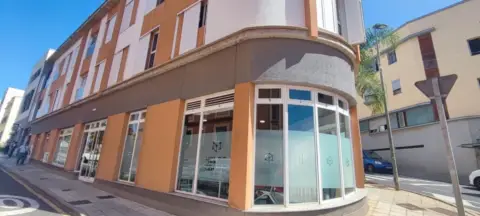 Piso en calle Domingo Perez Minik