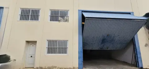 Nave industrial en Totana