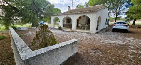 Chalet rústico en Totana