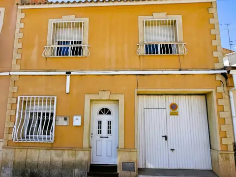 Casa adosada en Totana