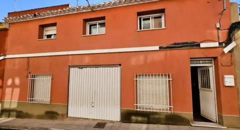 Casa adosada en Totana