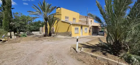 Chalet adosado en Totana
