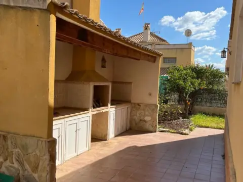 Chalet unifamiliar en calle Alquibla
