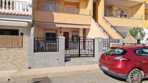 Casa adosada en Plaza de Pedro Sánchez