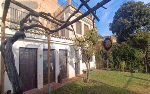 Casa rústica en calle Centro del Pueblo