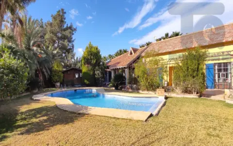 Casa en calle Ventarique