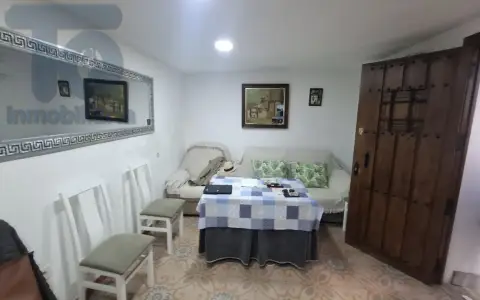 Casa pareada en Plaza Larga
