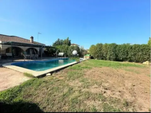 Chalet unifamiliar en Urbanización Torrecilla, 56