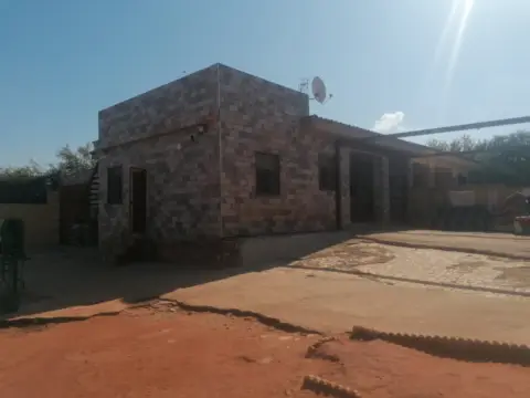 Chalet unifamiliar en Urbanización San Francisco de Rasoespejo, nº 18A