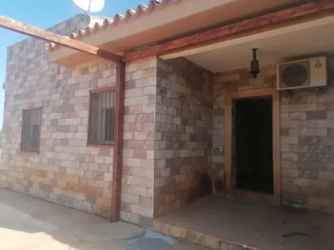 Chalet unifamiliar en Urbanización San Francisco de Rasoespejo, nº 18A