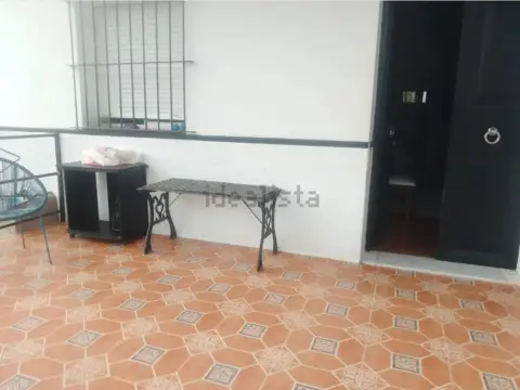 Chalet unifamiliar en Urbanización Verónica
