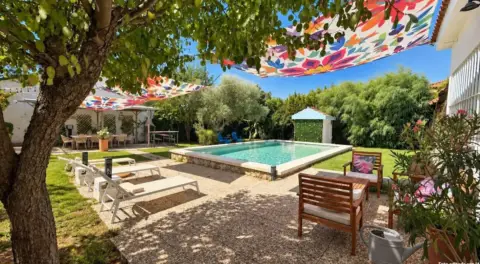 Chalet unifamiliar en Avenida Tarazona