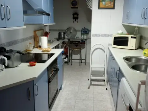Apartamento en Valdeastillas-Fuentezuelas
