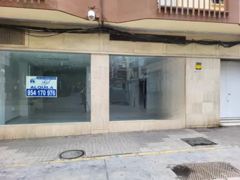 Local comercial en Barrio Alto