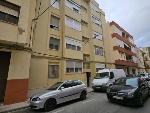 Flat in calle Gaspar Blai Arbuixec