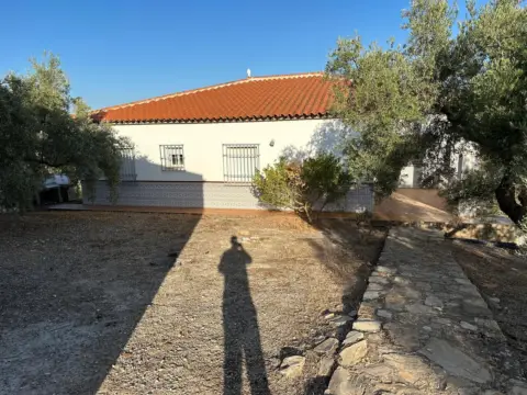 Chalet rústico en Huertas del Río