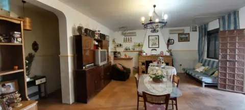 Chalet rústico en Camino Tejerano