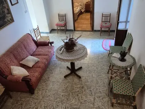 Casa en calle de Urbano Morales