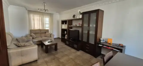 Casa unifamiliar en calle del Arzóllar