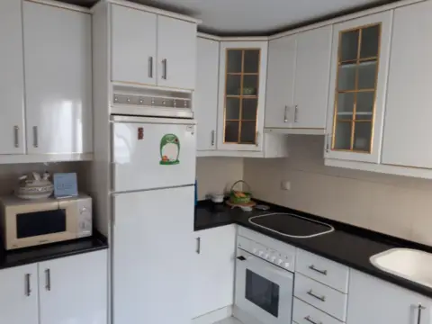 Piso en calle de Salvador del Mundo