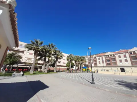 Piso en calle Salinas