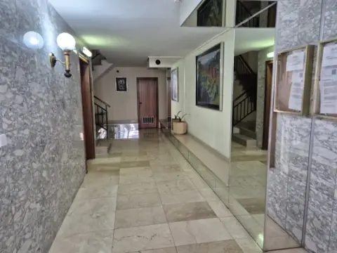 Piso en Avinguda de la Primavera, 16