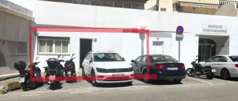 Local comercial en Avenida de la Armada, 4
