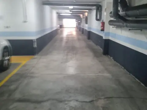 Garaje en calle de Suarez  Las Rosas