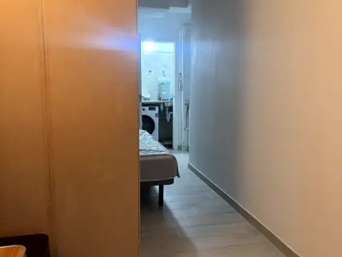 Estudio en Avenida de Eugenio Domínguez