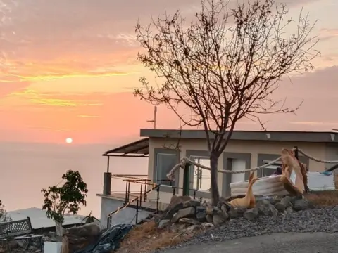 Chalet unifamiliar en calle de la Tablada