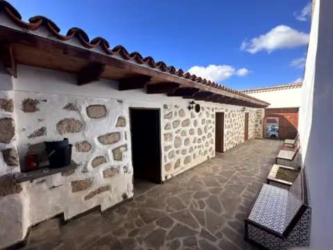 Casa adosada en Buzanada-Valle de San Lorenzo-Cabo Blanco