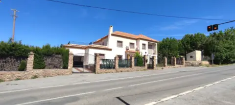 Chalet unifamiliar en Avenida de González Robles