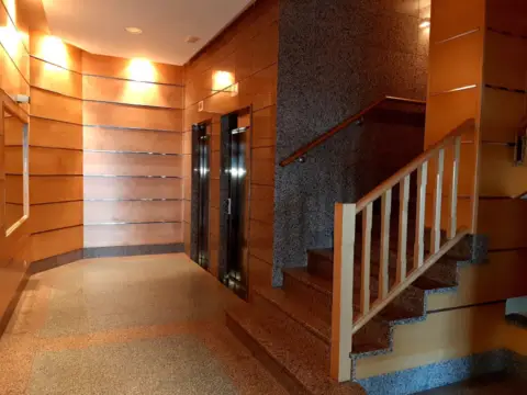 Piso en calle del Río Sil, 6