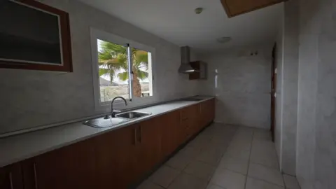 Chalet unifamiliar en Avenida del Guincho, 4
